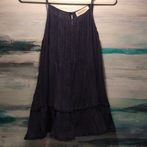Caren Forbes linen top